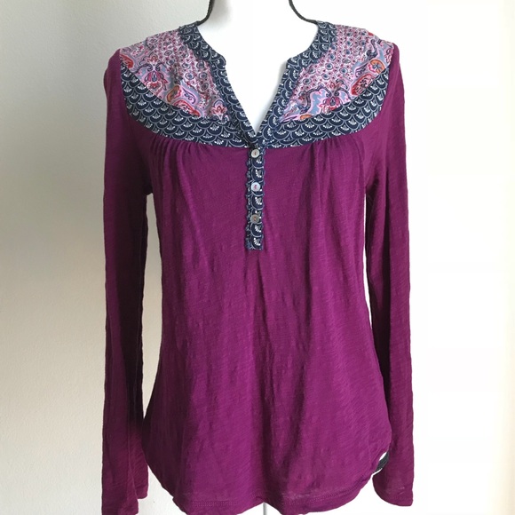 Anthropologie Tops - Akemi + kin Anthropologie long sleeve tee